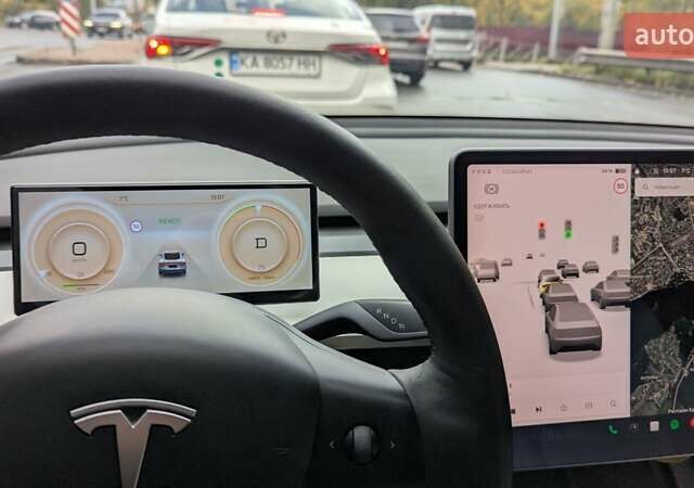 Белый Тесла Модель 3, объемом двигателя 0 л и пробегом 59 тыс. км за 22499 $, фото 8 на Automoto.ua