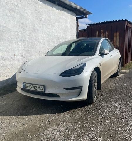 Белый Тесла Модель 3, объемом двигателя 0 л и пробегом 166 тыс. км за 19200 $, фото 1 на Automoto.ua