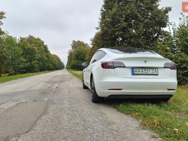 Белый Тесла Модель 3, объемом двигателя 0 л и пробегом 98 тыс. км за 17900 $, фото 3 на Automoto.ua