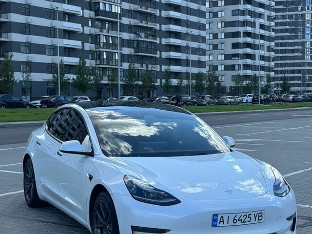 Білий Тесла Модель 3, об'ємом двигуна 0 л та пробігом 183 тис. км за 16000 $, фото 2 на Automoto.ua