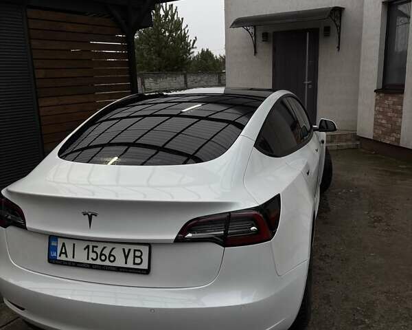 Білий Тесла Модель 3, об'ємом двигуна 0 л та пробігом 91 тис. км за 18000 $, фото 6 на Automoto.ua