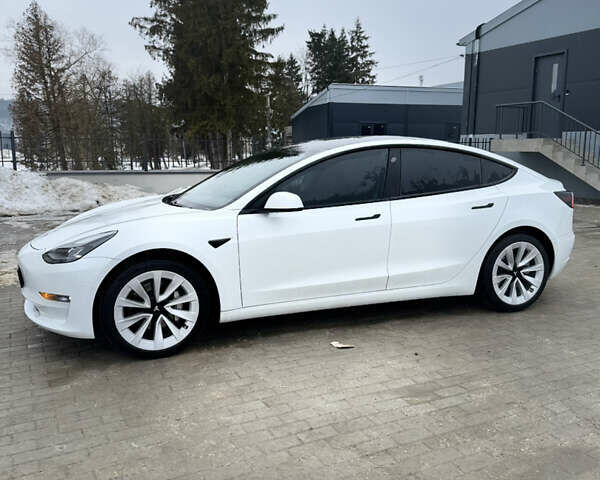 Білий Тесла Модель 3, об'ємом двигуна 0 л та пробігом 115 тис. км за 19999 $, фото 29 на Automoto.ua