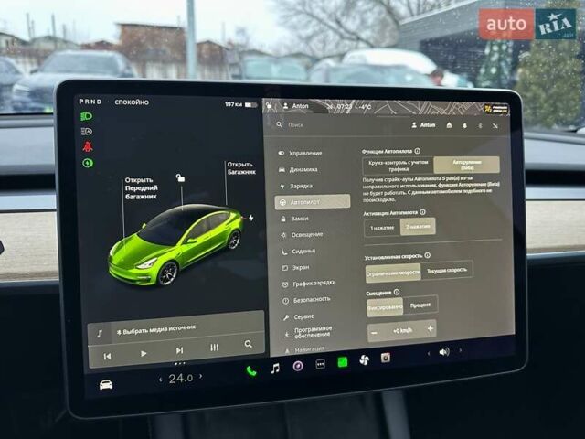 Белый Тесла Модель 3, объемом двигателя 0 л и пробегом 37 тыс. км за 17999 $, фото 28 на Automoto.ua