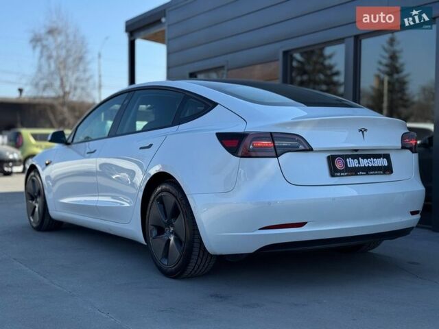 Білий Тесла Модель 3, об'ємом двигуна 0 л та пробігом 185 тис. км за 16500 $, фото 15 на Automoto.ua