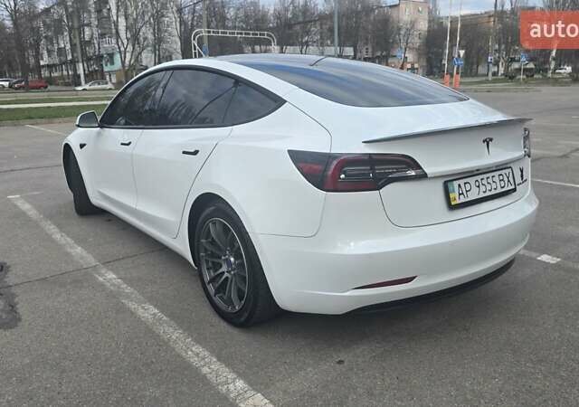 Белый Тесла Модель 3, объемом двигателя 0 л и пробегом 29 тыс. км за 24999 $, фото 18 на Automoto.ua