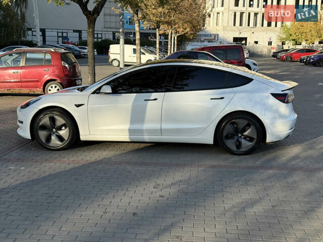 Білий Тесла Модель 3, об'ємом двигуна 0 л та пробігом 188 тис. км за 16500 $, фото 11 на Automoto.ua