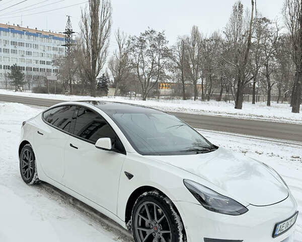 Білий Тесла Модель 3, об'ємом двигуна 0 л та пробігом 205 тис. км за 17500 $, фото 1 на Automoto.ua