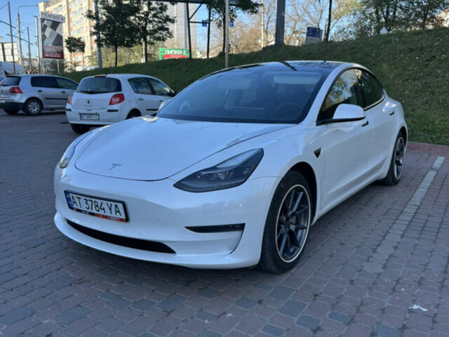 Білий Тесла Модель 3, об'ємом двигуна 0 л та пробігом 86 тис. км за 21500 $, фото 13 на Automoto.ua