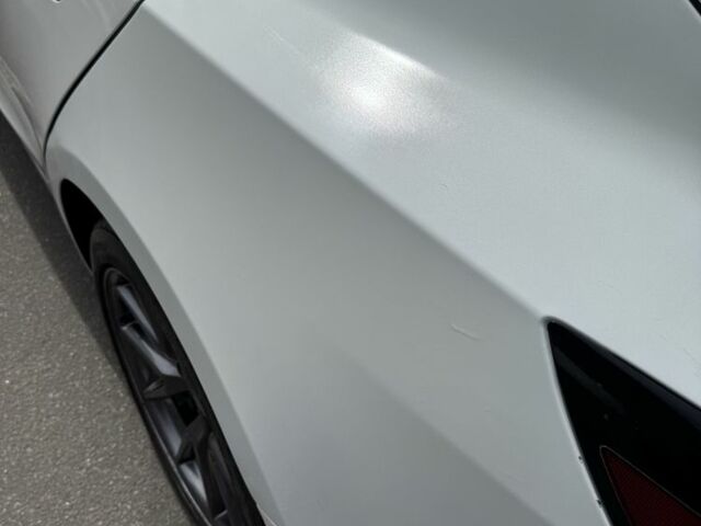 Белый Тесла Модель 3, объемом двигателя 0 л и пробегом 217 тыс. км за 15000 $, фото 9 на Automoto.ua