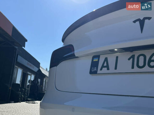 Белый Тесла Модель 3, объемом двигателя 0 л и пробегом 39 тыс. км за 20200 $, фото 13 на Automoto.ua