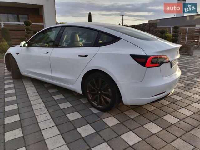 Белый Тесла Модель 3, объемом двигателя 0 л и пробегом 105 тыс. км за 16950 $, фото 27 на Automoto.ua
