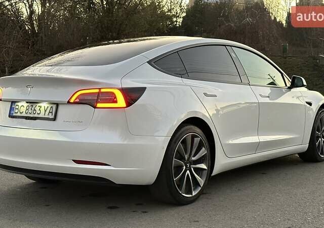 Білий Тесла Модель 3, об'ємом двигуна 0 л та пробігом 35 тис. км за 21999 $, фото 18 на Automoto.ua