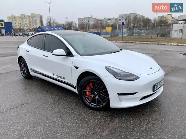 Белый Тесла Модель 3, объемом двигателя 0 л и пробегом 20 тыс. км за 22900 $, фото 1 на Automoto.ua