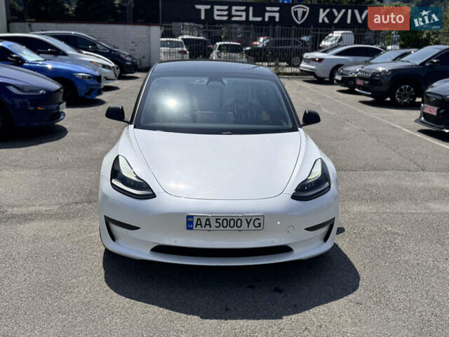 Белый Тесла Модель 3, объемом двигателя 0 л и пробегом 69 тыс. км за 24000 $, фото 17 на Automoto.ua