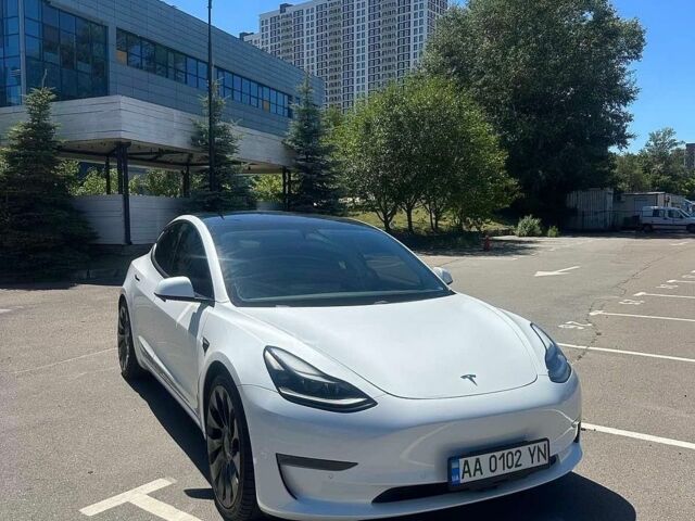 Белый Тесла Модель 3, объемом двигателя 0 л и пробегом 80 тыс. км за 22000 $, фото 9 на Automoto.ua