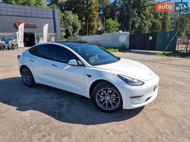 Белый Тесла Модель 3, объемом двигателя 0 л и пробегом 225 тыс. км за 15999 $, фото 34 на Automoto.ua