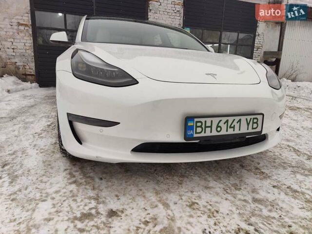 Белый Тесла Модель 3, объемом двигателя 0 л и пробегом 39 тыс. км за 18100 $, фото 12 на Automoto.ua