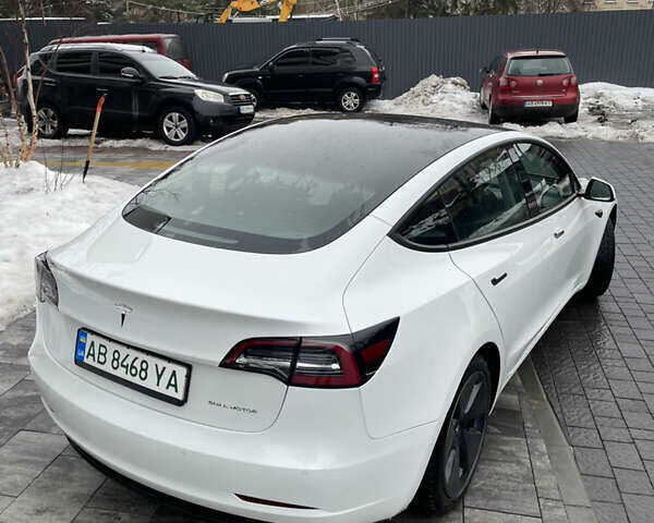 Белый Тесла Модель 3, объемом двигателя 0 л и пробегом 145 тыс. км за 20500 $, фото 27 на Automoto.ua