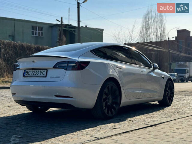 Белый Тесла Модель 3, объемом двигателя 0 л и пробегом 51 тыс. км за 24300 $, фото 15 на Automoto.ua