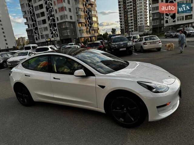 Білий Тесла Модель 3, об'ємом двигуна 0 л та пробігом 79 тис. км за 17400 $, фото 34 на Automoto.ua