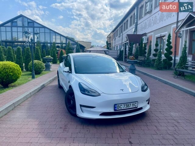 Белый Тесла Модель 3, объемом двигателя 0 л и пробегом 85 тыс. км за 18300 $, фото 9 на Automoto.ua