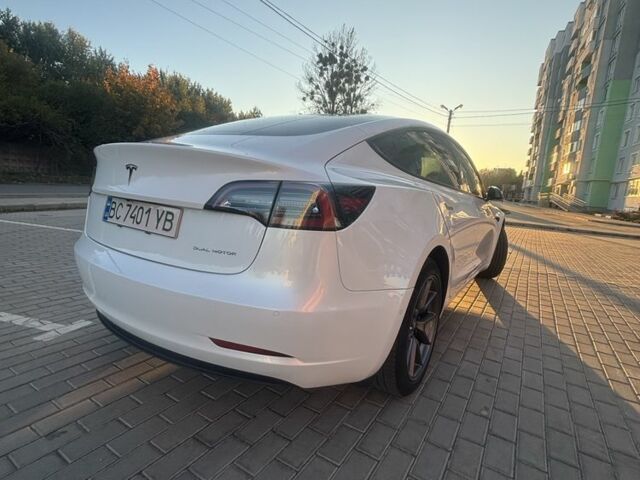 Білий Тесла Модель 3, об'ємом двигуна 0 л та пробігом 1 тис. км за 25000 $, фото 5 на Automoto.ua