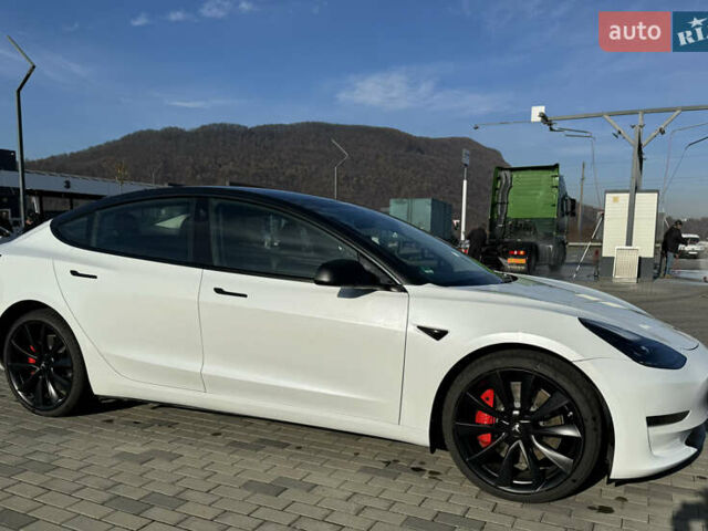 Белый Тесла Модель 3, объемом двигателя 0 л и пробегом 43 тыс. км за 24500 $, фото 16 на Automoto.ua