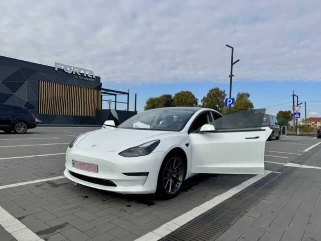 Тесла Модель 3 2021 в Луцке на Automoto.ua Белый Тесла Модель 3, объемом двигателя 0 л и пробегом 170 тыс. км за 18500 $, фото 13 на Automoto.ua