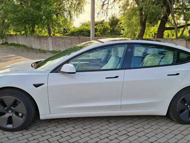 Белый Тесла Модель 3, объемом двигателя 0 л и пробегом 95 тыс. км за 20900 $, фото 6 на Automoto.ua