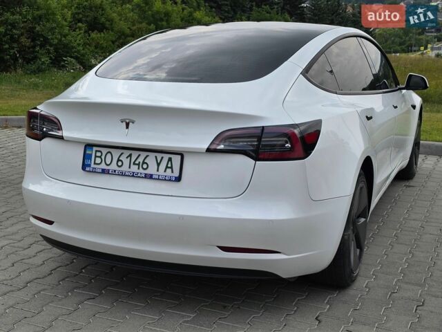 Білий Тесла Модель 3, об'ємом двигуна 0 л та пробігом 66 тис. км за 15999 $, фото 25 на Automoto.ua