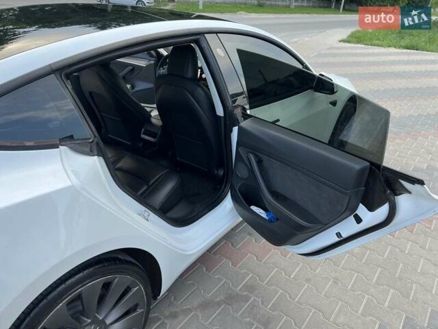 Белый Тесла Модель 3, объемом двигателя 0 л и пробегом 164 тыс. км за 18400 $, фото 10 на Automoto.ua