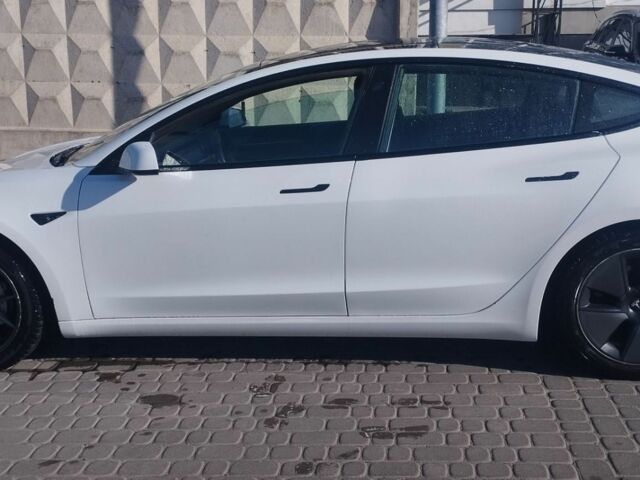 Белый Тесла Модель 3, объемом двигателя 0 л и пробегом 179 тыс. км за 15720 $, фото 12 на Automoto.ua
