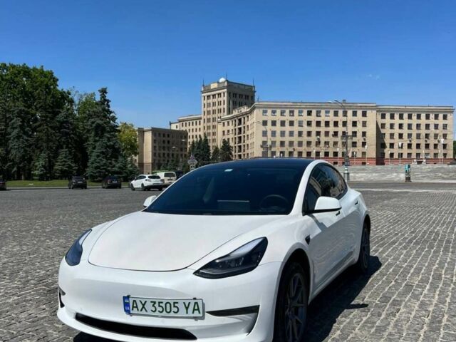 Белый Тесла Модель 3, объемом двигателя 0 л и пробегом 167 тыс. км за 18900 $, фото 2 на Automoto.ua