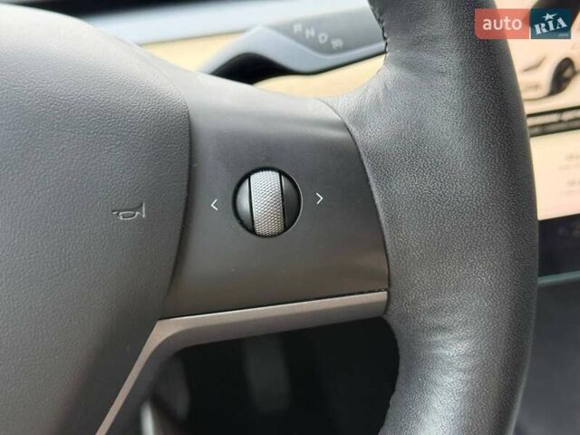 Білий Тесла Модель 3, об'ємом двигуна 0 л та пробігом 185 тис. км за 13900 $, фото 27 на Automoto.ua