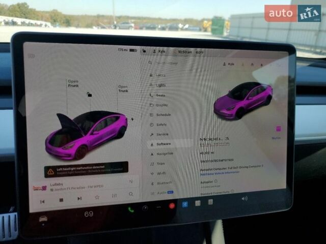 Белый Тесла Модель 3, объемом двигателя 0 л и пробегом 69 тыс. км за 5900 $, фото 8 на Automoto.ua