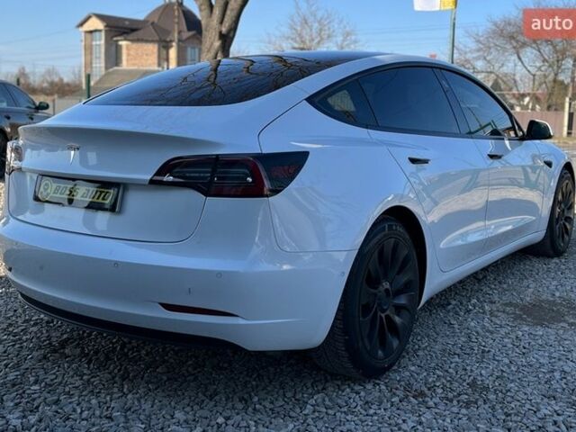 Белый Тесла Модель 3, объемом двигателя 0 л и пробегом 88 тыс. км за 19500 $, фото 6 на Automoto.ua