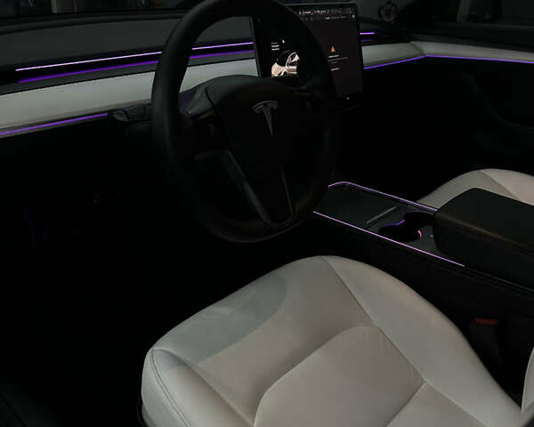 Тесла Модель 3 2021 у Львові на Automoto.ua Білий Тесла Модель 3, об'ємом двигуна 0 л та пробігом 109 тис. км за 25000 $, фото 4 на Automoto.ua