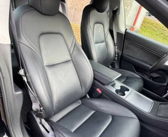 Белый Тесла Модель 3, объемом двигателя 0 л и пробегом 77 тыс. км за 11500 $, фото 11 на Automoto.ua