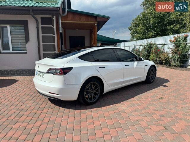 Белый Тесла Модель 3, объемом двигателя 0 л и пробегом 187 тыс. км за 15700 $, фото 3 на Automoto.ua