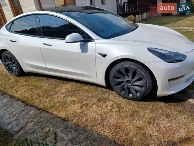 Білий Тесла Модель 3, об'ємом двигуна 0 л та пробігом 84 тис. км за 23000 $, фото 6 на Automoto.ua