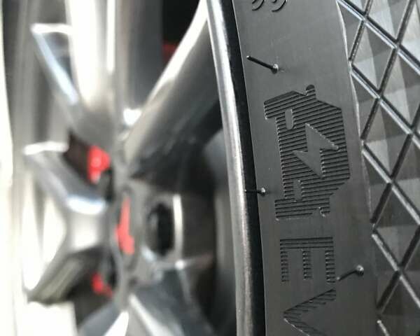 Білий Тесла Модель 3, об'ємом двигуна 0 л та пробігом 14 тис. км за 23900 $, фото 27 на Automoto.ua