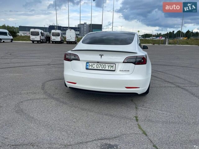 Белый Тесла Модель 3, объемом двигателя 0 л и пробегом 89 тыс. км за 20500 $, фото 14 на Automoto.ua
