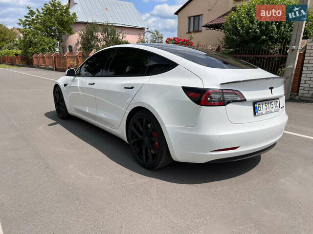 Білий Тесла Модель 3, об'ємом двигуна 0 л та пробігом 62 тис. км за 22500 $, фото 2 на Automoto.ua
