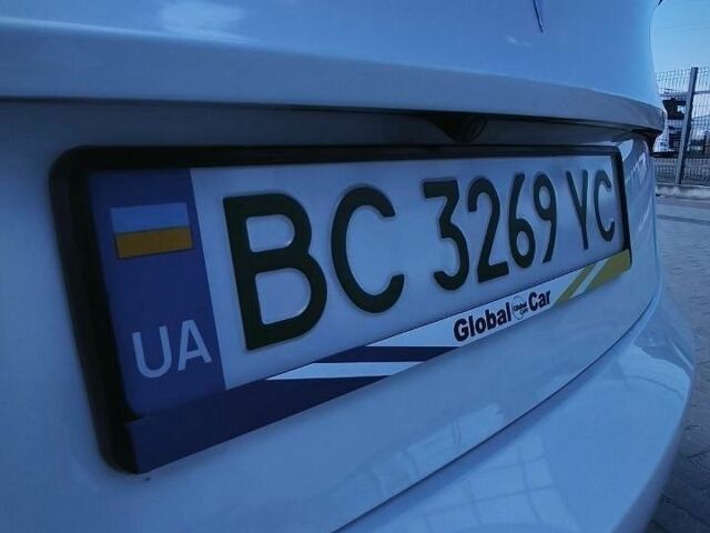 Білий Тесла Модель 3, об'ємом двигуна 0 л та пробігом 66 тис. км за 14900 $, фото 24 на Automoto.ua