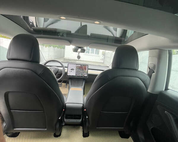 Білий Тесла Модель 3, об'ємом двигуна 0 л та пробігом 78 тис. км за 17200 $, фото 7 на Automoto.ua