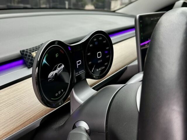 Білий Тесла Модель 3, об'ємом двигуна 0 л та пробігом 67 тис. км за 32500 $, фото 9 на Automoto.ua