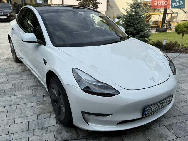 Білий Тесла Модель 3, об'ємом двигуна 0 л та пробігом 32 тис. км за 26900 $, фото 20 на Automoto.ua