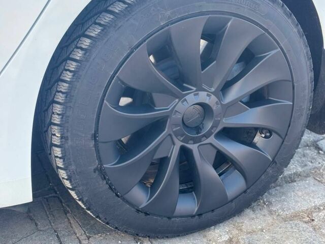 Білий Тесла Модель 3, об'ємом двигуна 0 л та пробігом 108 тис. км за 17500 $, фото 14 на Automoto.ua