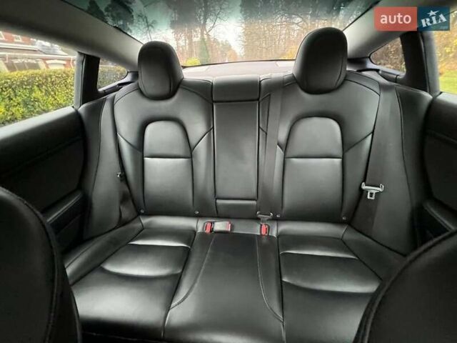 Білий Тесла Модель 3, об'ємом двигуна 0 л та пробігом 154 тис. км за 13999 $, фото 35 на Automoto.ua