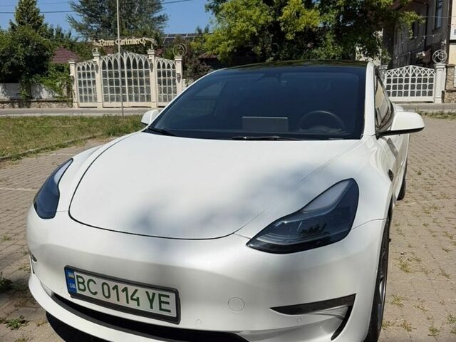 Білий Тесла Модель 3, об'ємом двигуна 0 л та пробігом 80 тис. км за 15990 $, фото 1 на Automoto.ua